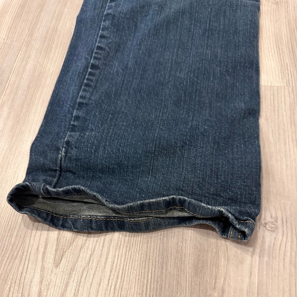 Levi 514 Jeans - Picture 3 of 10